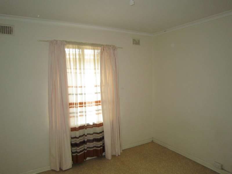 13 Dublin Avenue, Salisbury Downs SA 5108