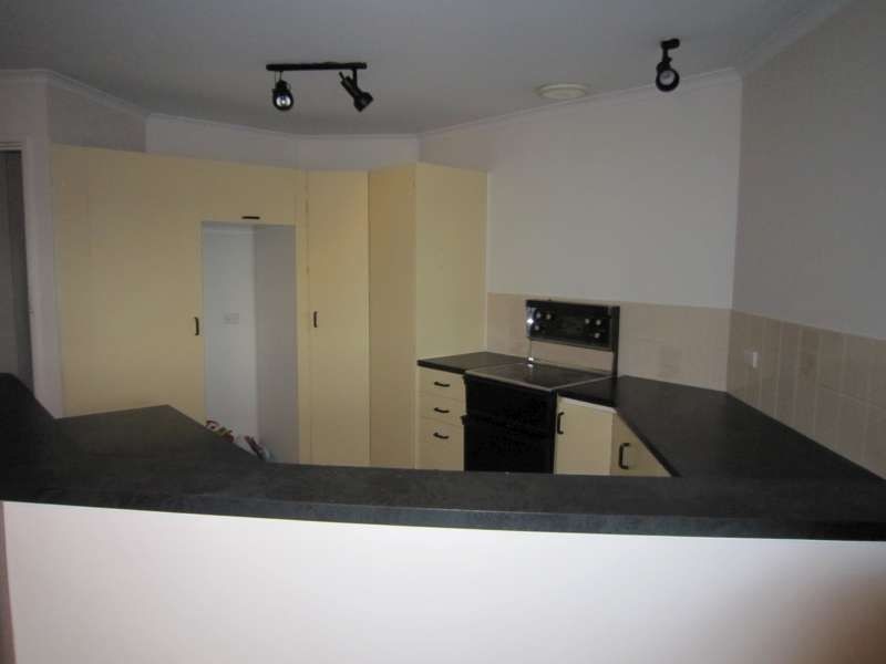 5 Rochester Drive, Salisbury Heights SA 5109