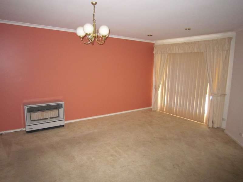 5 Rochester Drive, Salisbury Heights SA 5109