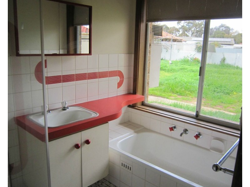28 Chesser Street, Parafield Gardens SA 5107