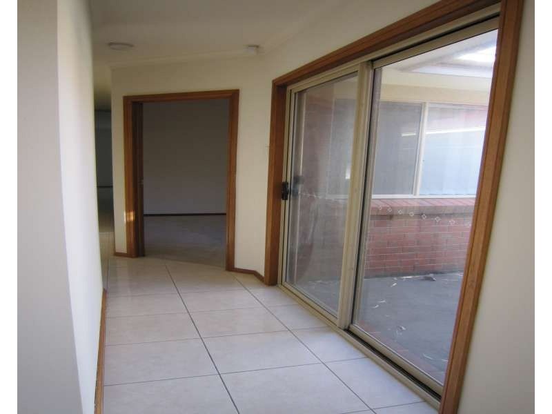 5A Clayson Road, Salisbury East SA 5109