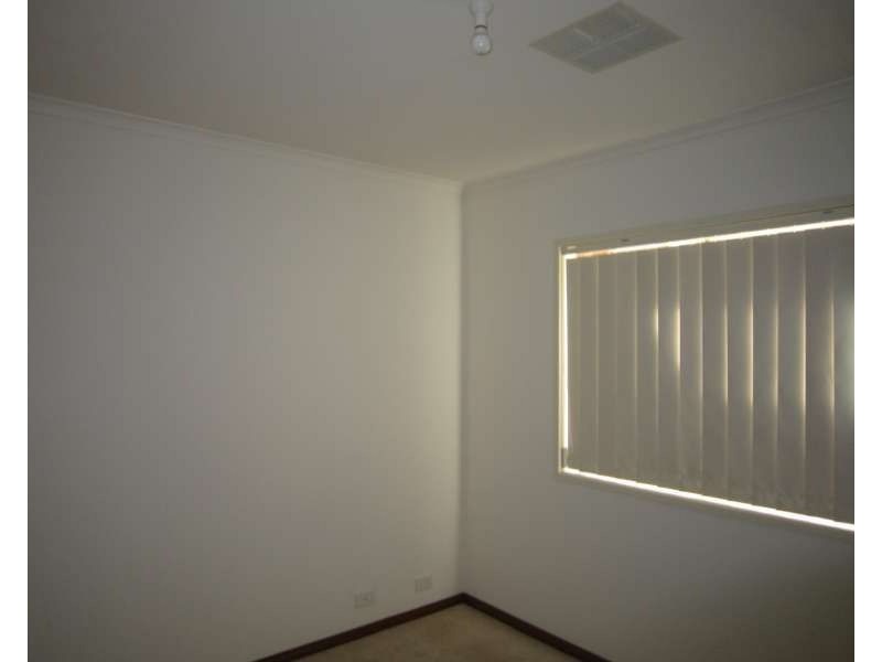 5A Clayson Road, Salisbury East SA 5109