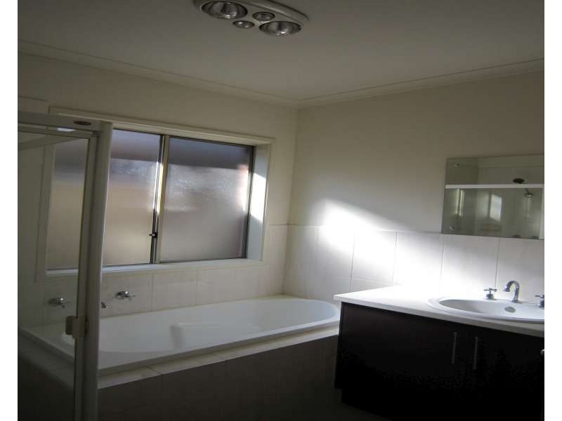 5A Clayson Road, Salisbury East SA 5109