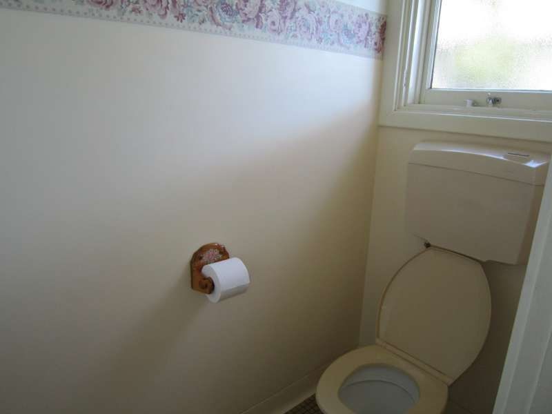 10 Poulshot Crescent, Elizabeth Vale SA 5112