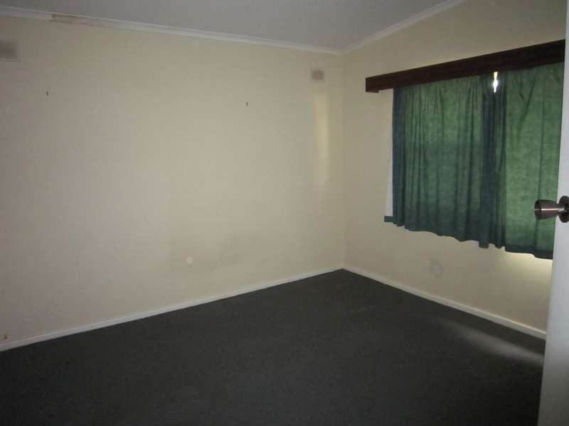 86 Bradman Road, Parafield Gardens SA 5107