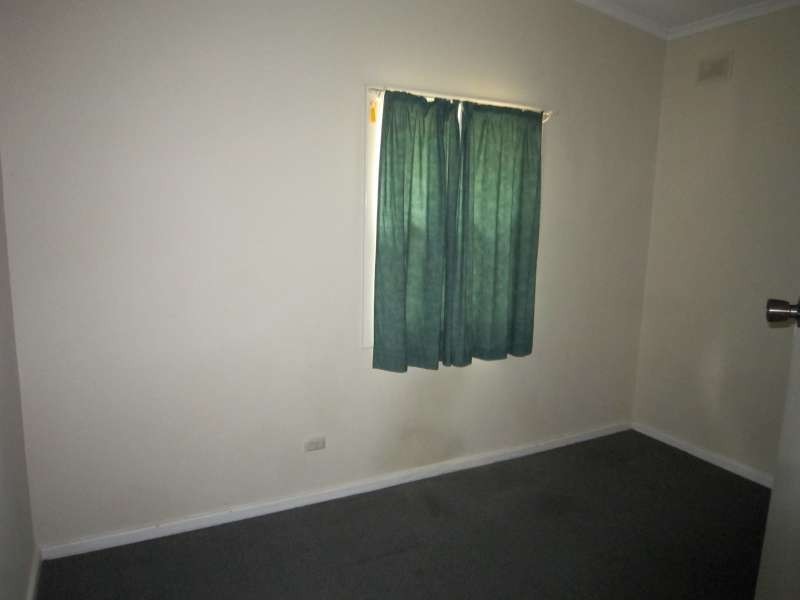 86 Bradman Road, Parafield Gardens SA 5107