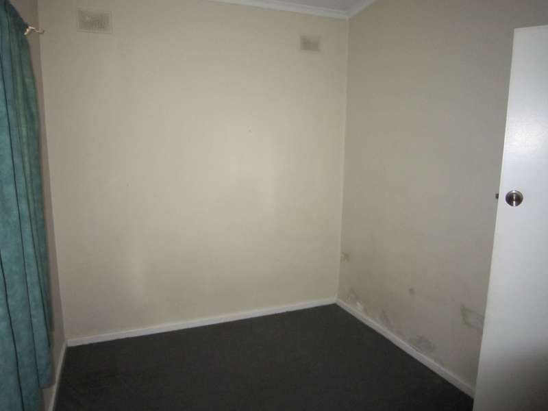 86 Bradman Road, Parafield Gardens SA 5107