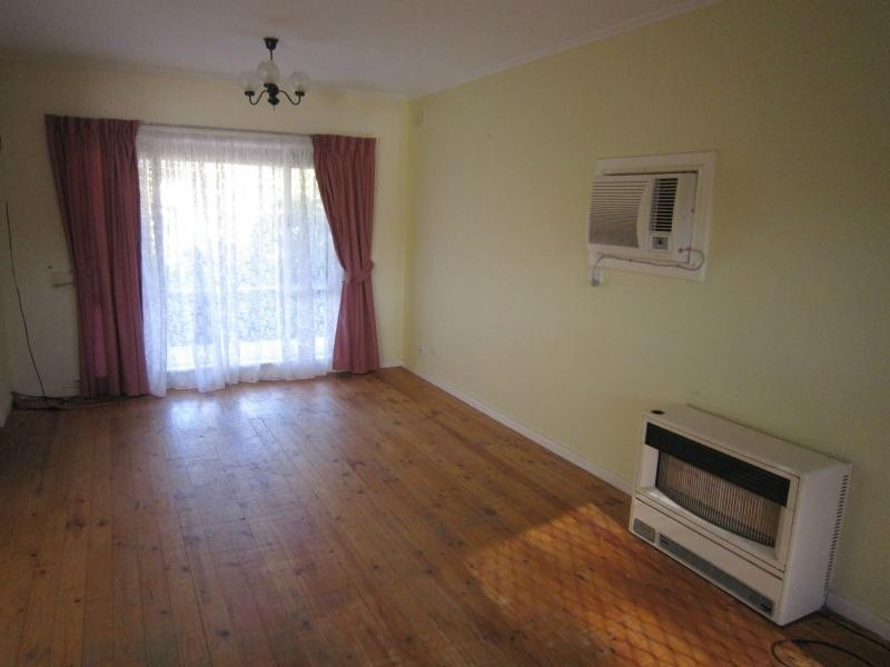 26 Athalie Avenue, Parafield Gardens SA 5107