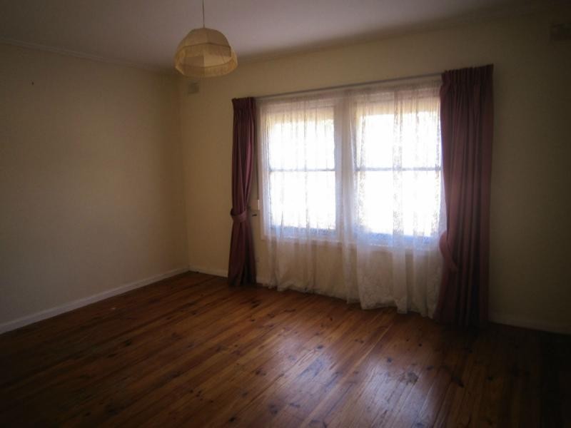 26 Athalie Avenue, Parafield Gardens SA 5107