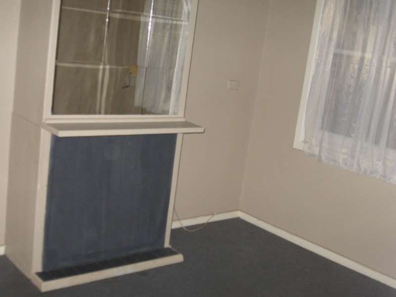 11 Tidcombe Street, Elizabeth Vale SA 5112