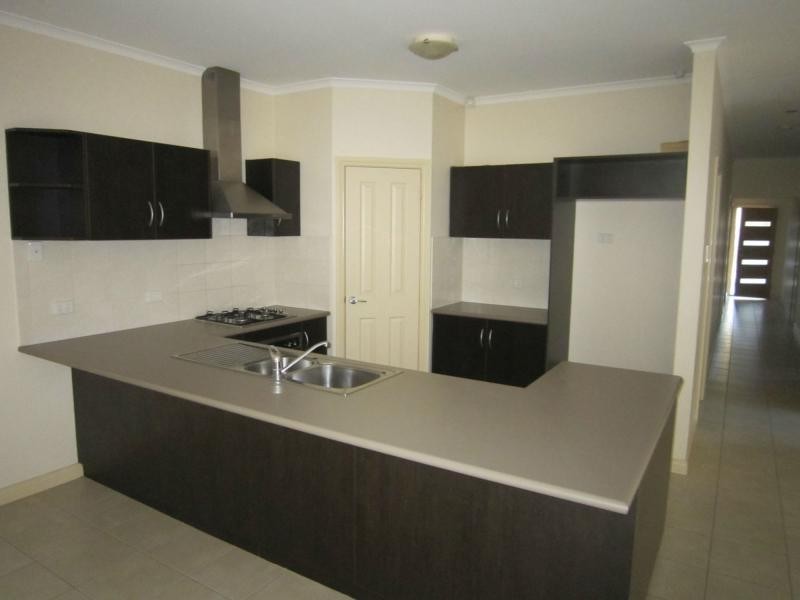 2a Blacktop Road, Hillbank SA 5112