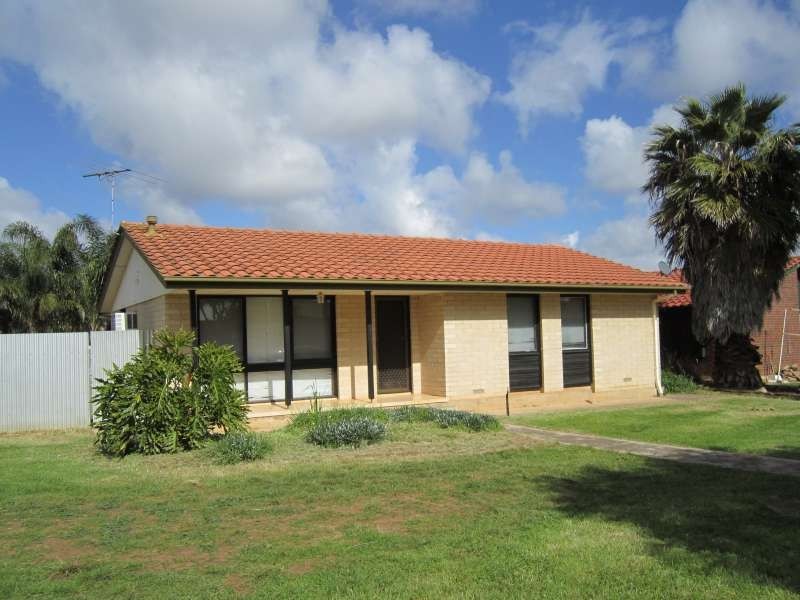24 Illalong Crescent, Munno Para SA 5115