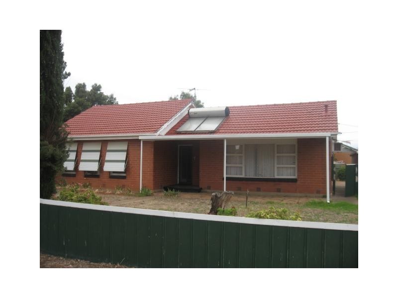 12 Caruso Crescent, Brahma Lodge SA 5109
