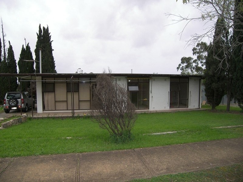 40 Goodall Road, Para Hills SA 5096