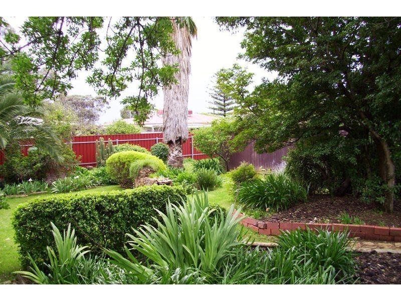 22 Sandleheath Road, Elizabeth Grove SA 5112