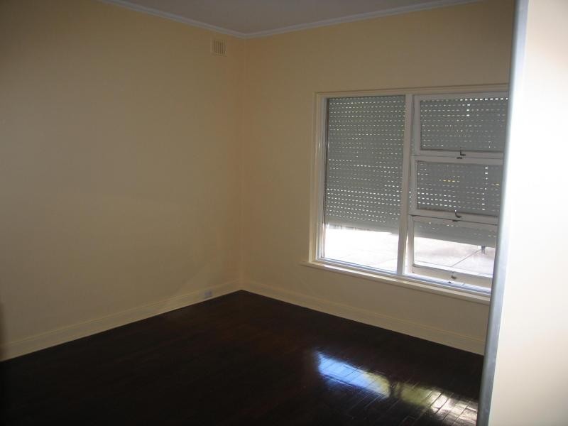 1/16 Pearson Street, Clarence Gardens SA 5039