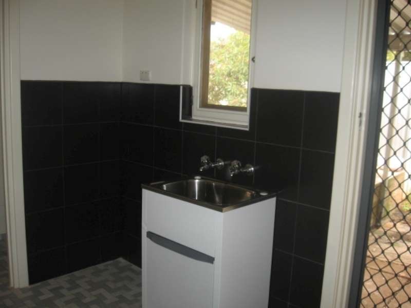 10 Sullivan Road, Elizabeth Park SA 5113