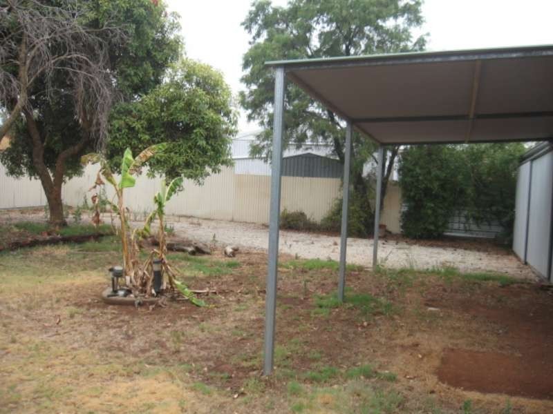 10 Sullivan Road, Elizabeth Park SA 5113