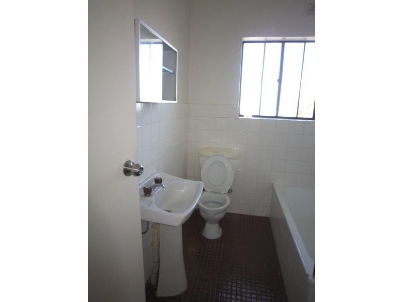 18/2 Warwick Street, Salisbury East SA 5109