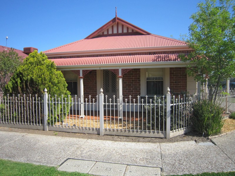 1 Brownhill Lane, Mawson Lakes SA 5095