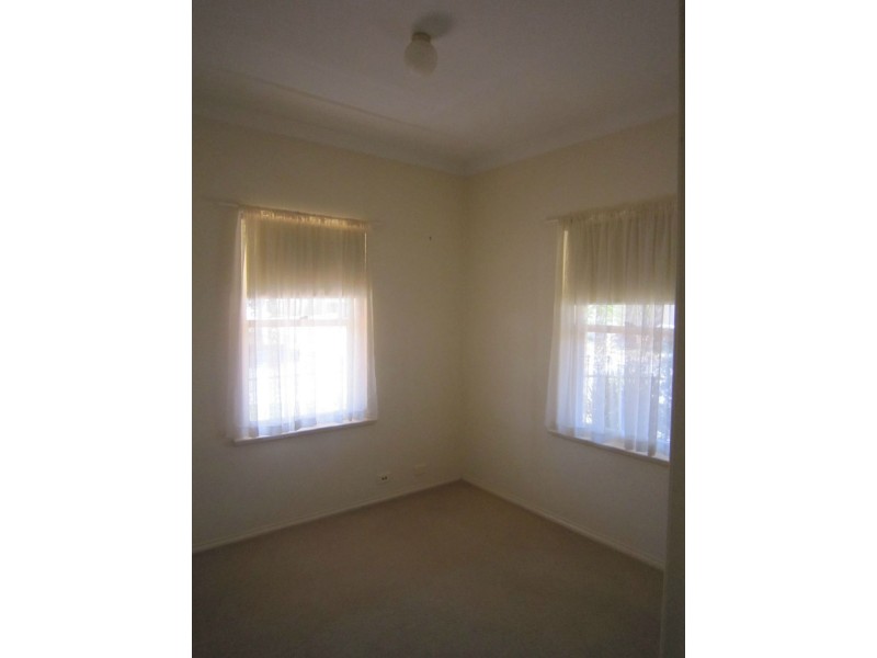 1 Brownhill Lane, Mawson Lakes SA 5095