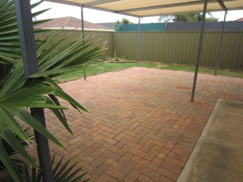 29 Casanor Crescent, Paralowie SA 5108