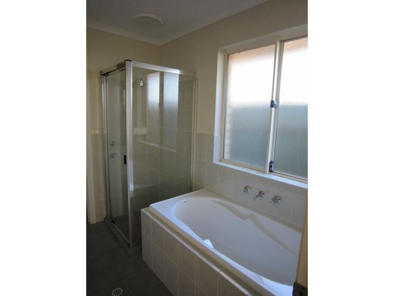 2 Orange Parade, Munno Para West SA 5115