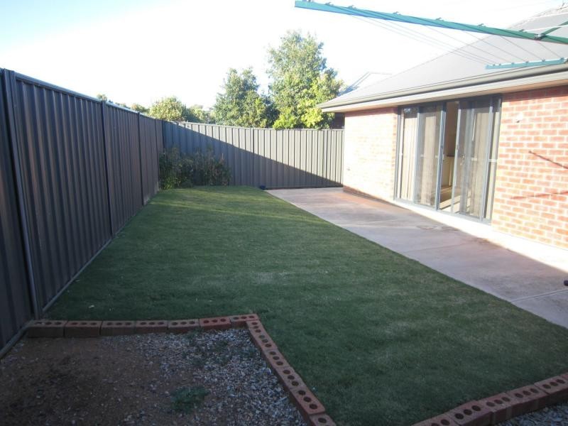 5 Dylan Court, Smithfield SA 5114