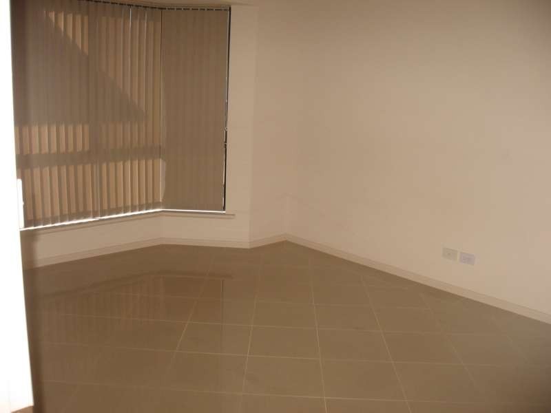 11 Mossman Street, Mawson Lakes SA 5095