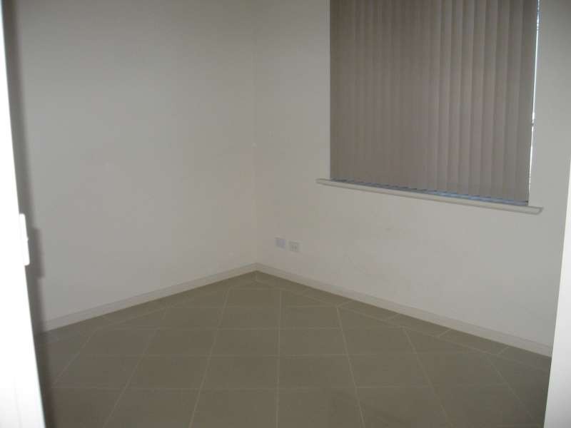 11 Mossman Street, Mawson Lakes SA 5095