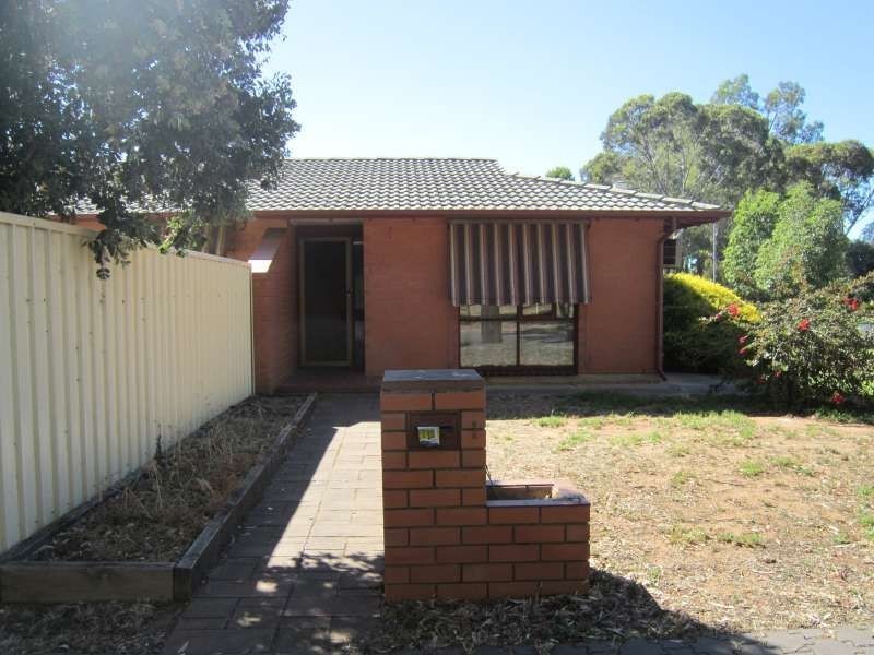 1 St Hughes Place, Salisbury Downs SA 5108
