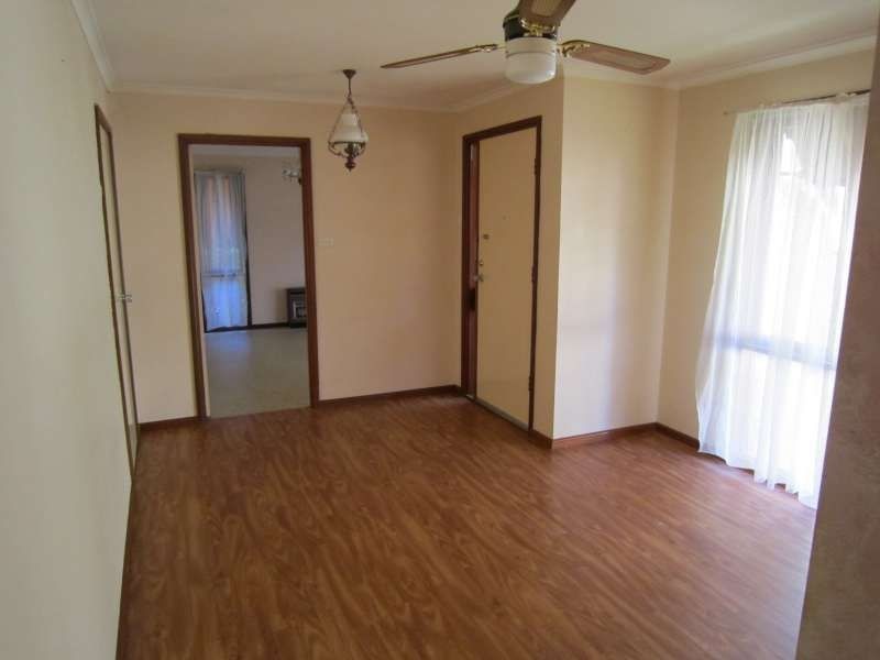 1 St Hughes Place, Salisbury Downs SA 5108