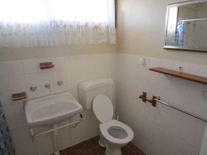 1 St Hughes Place, Salisbury Downs SA 5108