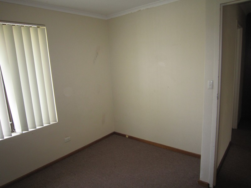 2/1 Ceafield Road, Para Hills West SA 5096