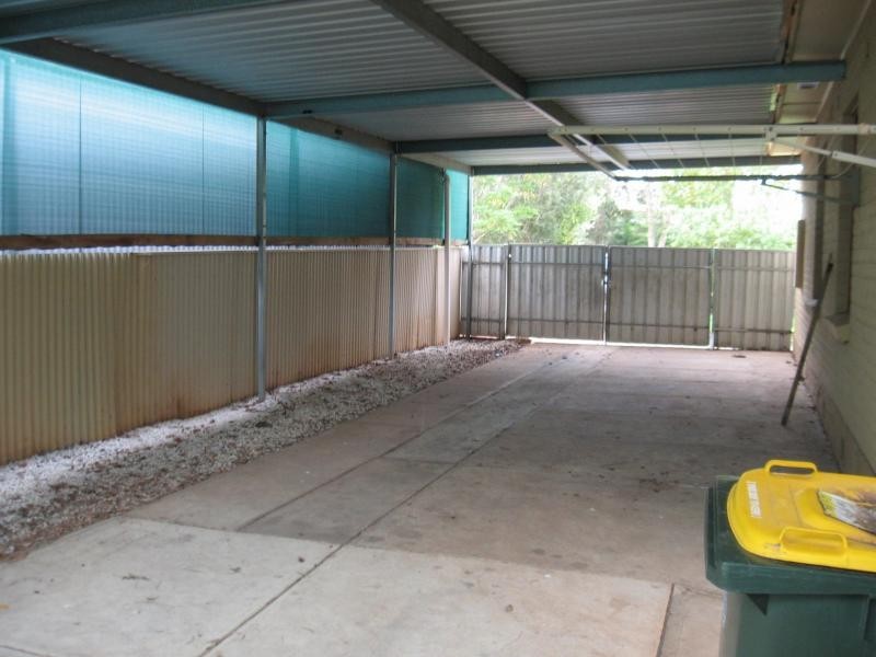 27 Knighton Road, Elizabeth North SA 5113