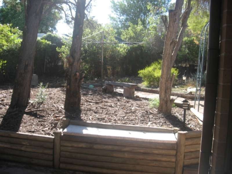 13 Gwender Terrace, Para Hills SA 5096