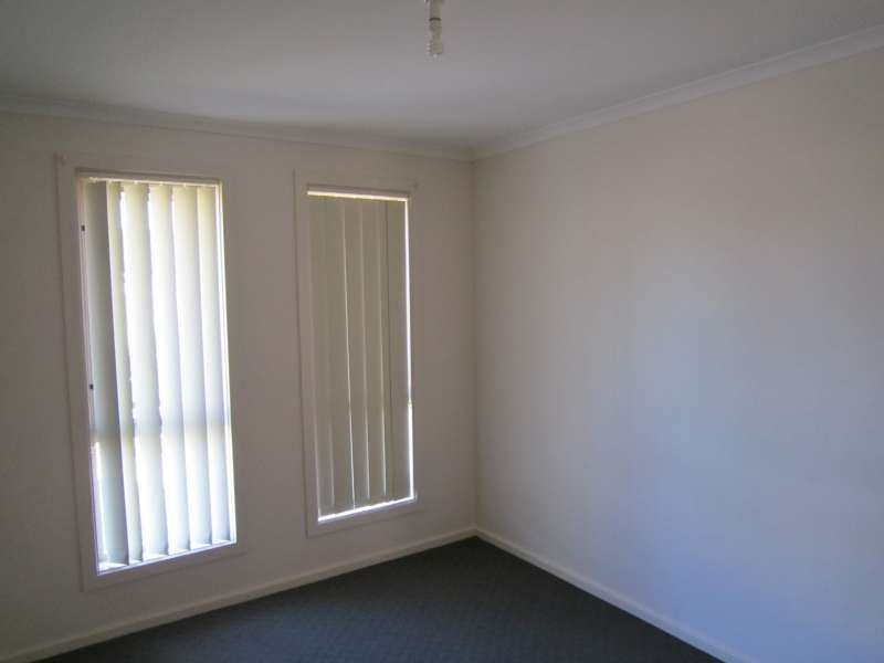 21 Overlander Way, Smithfield SA 5114