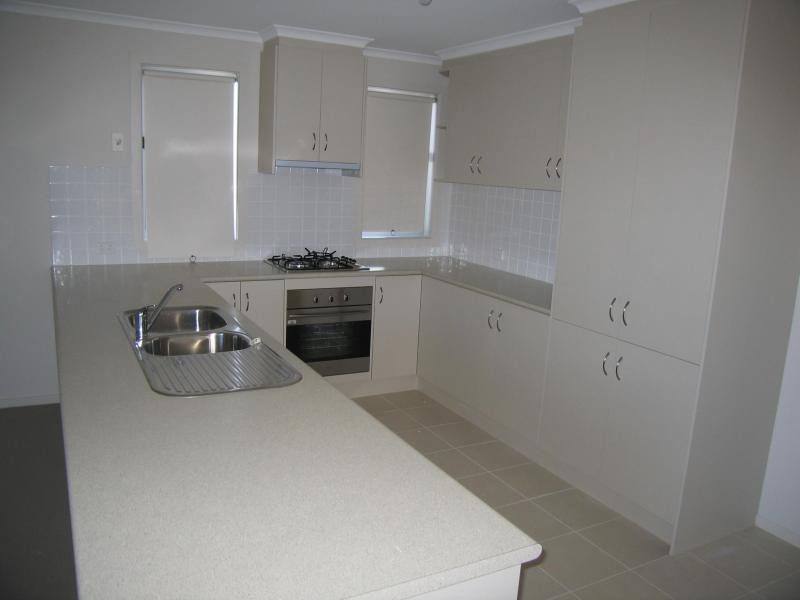 44 Wattlebird Drive, Burton SA 5110