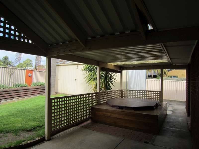 83 Casuarina Avenue, Surrey Downs SA 5126