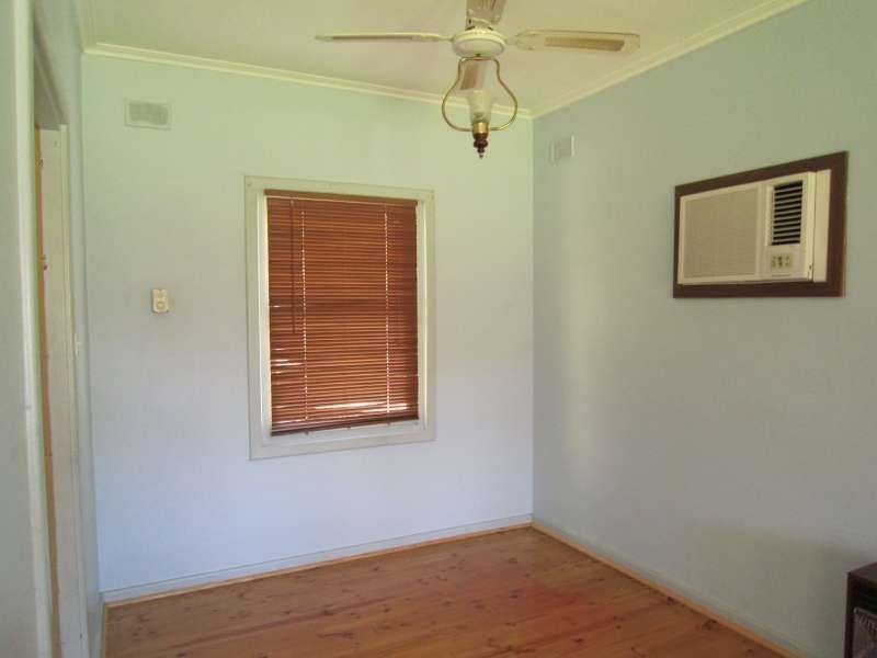 3 Davidson Road, Elizabeth Vale SA 5112