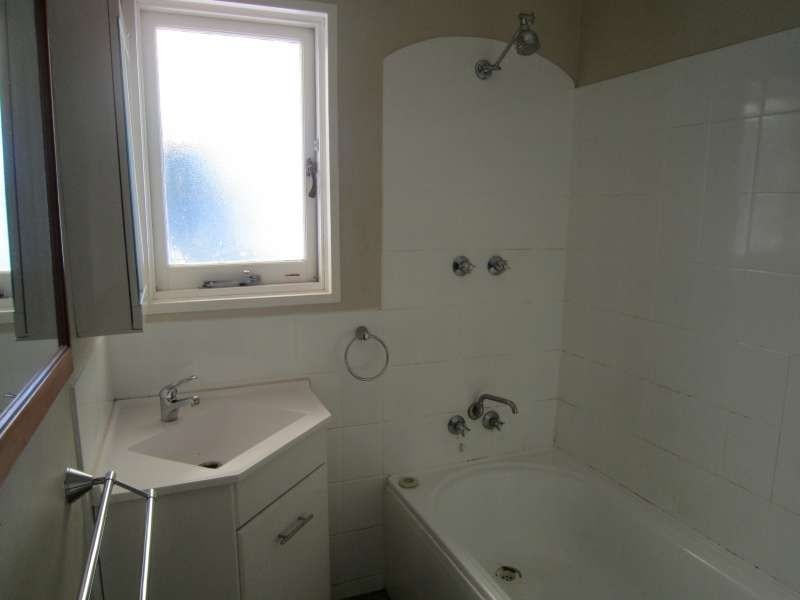 3 Davidson Road, Elizabeth Vale SA 5112