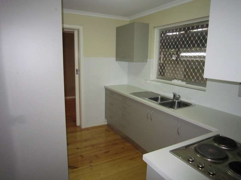 2 Torrens Place, Salisbury SA 5108