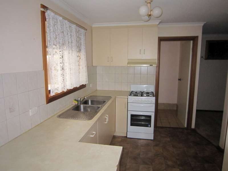 16 McVann Avenue, Paralowie SA 5108