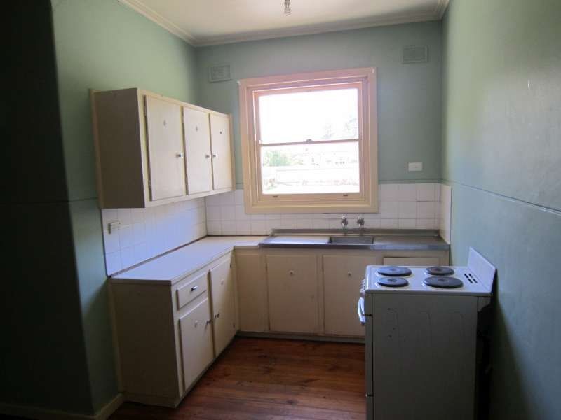 43 Knowles Road, Elizabeth Vale SA 5112