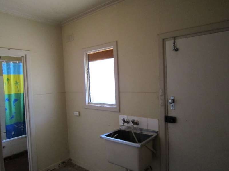 43 Knowles Road, Elizabeth Vale SA 5112