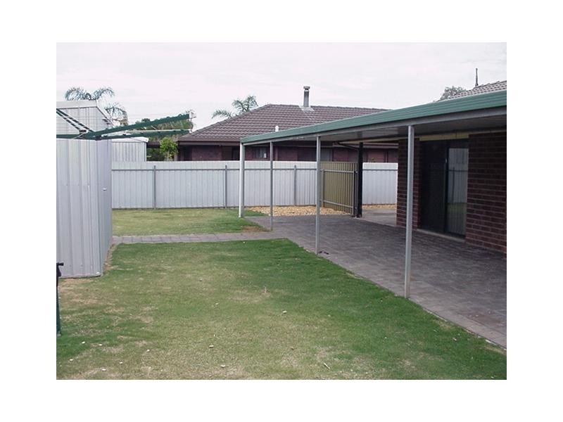 15 Riva Court, Paralowie SA 5108