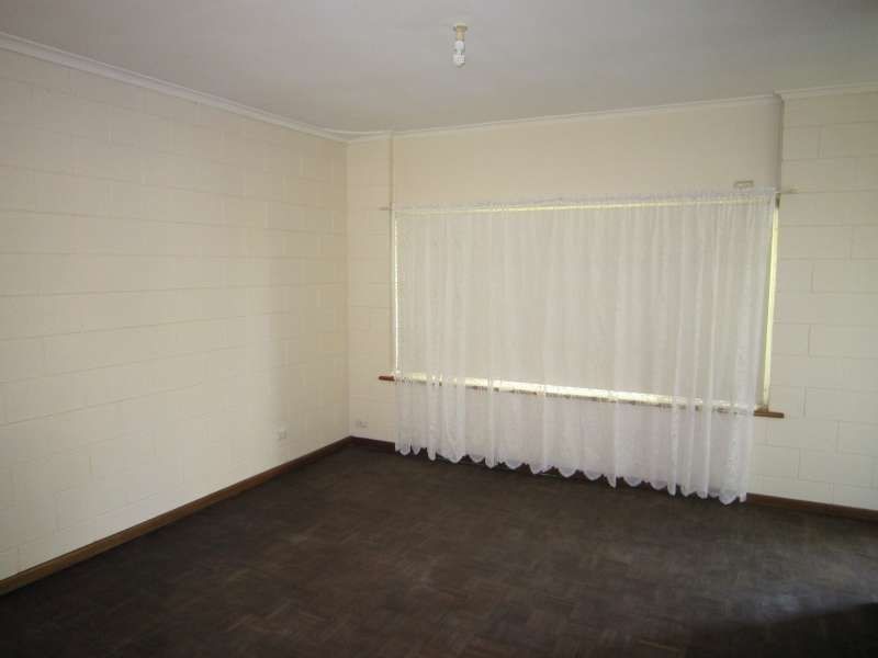 4/7 May Avenue, Modbury SA 5092