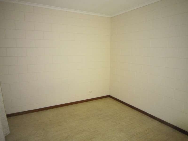 4/7 May Avenue, Modbury SA 5092