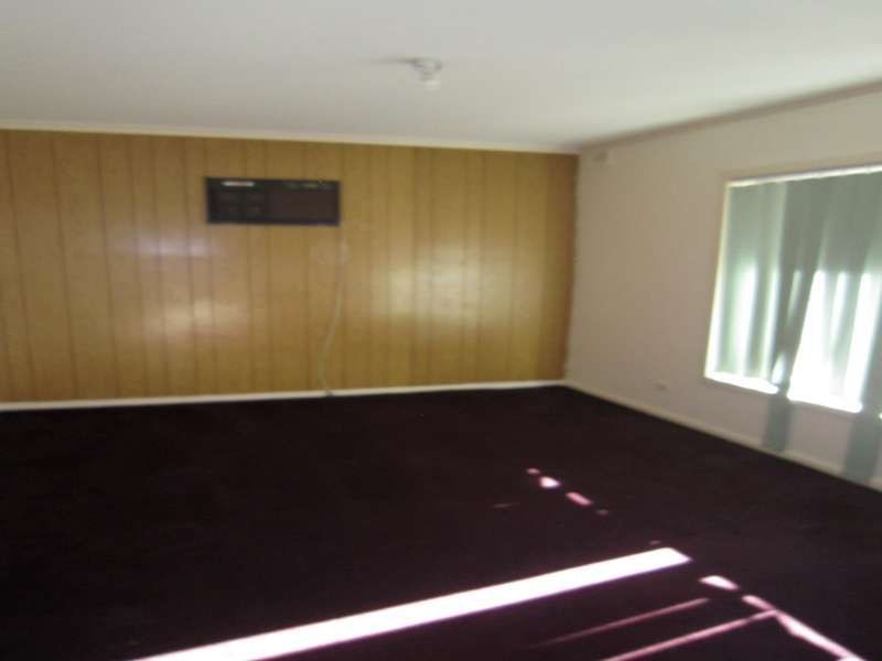 16 Athalie Avenue, Parafield Gardens SA 5107