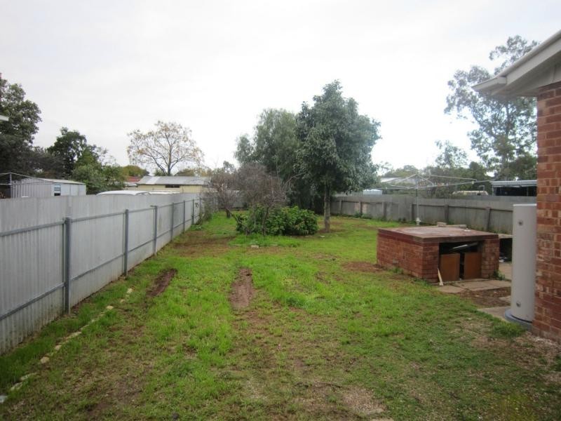 2 Dyer Street, Elizabeth Downs SA 5113